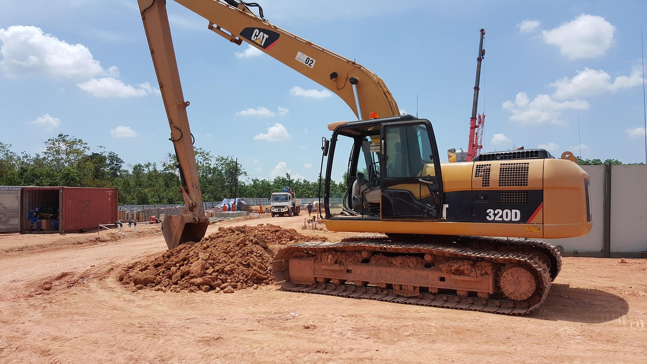 Heavy equipment 2660505 1280