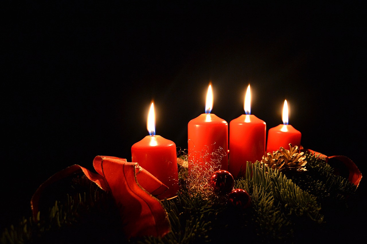 Candles 1518932 1280